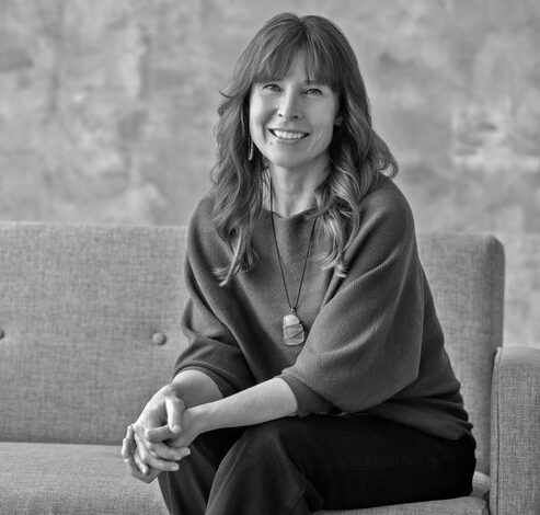 Katie VandenBerg, certified divorce coach in Peoria, Illinois